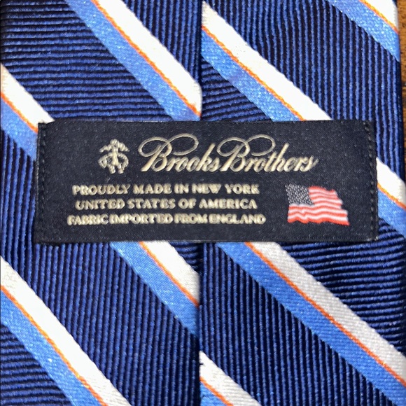 Brooks Brothers Navy Repp Stripe Silk Tie – Made in USA – 3.25” Width - Picture 4 of 7